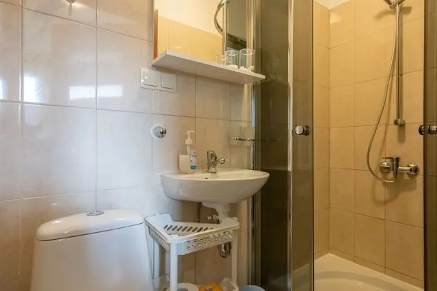 Tek Büyük Yataklı Oda, Balkon