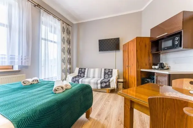 Classic Tek Büyük Yataklı Oda