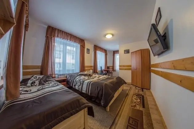 Üç Kişilik Oda (1)