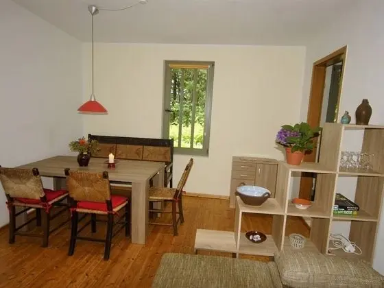 Daire, Özel Banyo (Fritz Mackensen )