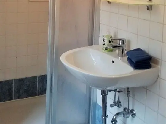 Daire, Özel Banyo (Fritz Mackensen )