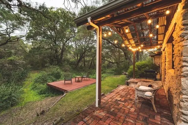 Premium Kır Evi, 1 En Büyük (King) Boy Yatak, Jakuzi (Settlers Cottage)
