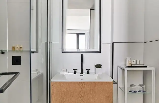 Oda, 1 En Büyük (King) Boy Yatak, Engellilere Uygun, Balkon