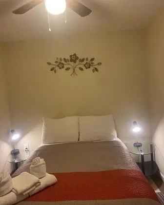 Basic Tek Büyük Yataklı Oda