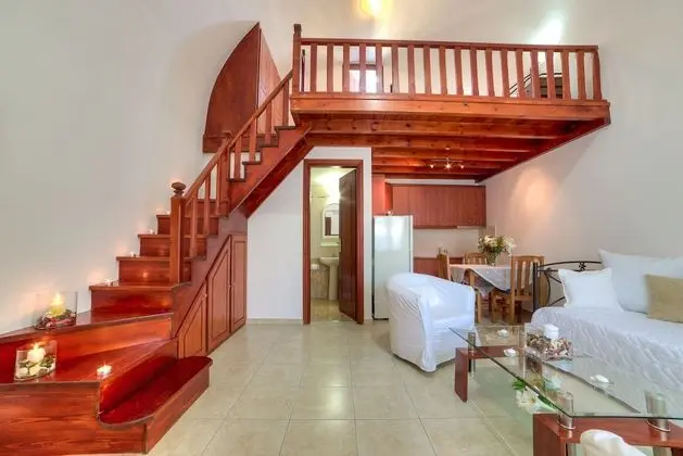Stüdyo, Kısmi Deniz Manzaralı (Split Level)
