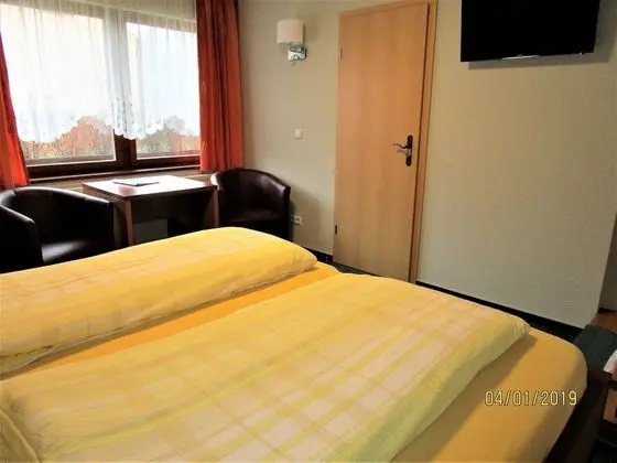 Basic Tek Büyük Yataklı Oda