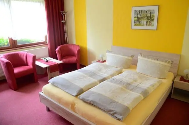 Basic Tek Büyük Yataklı Oda