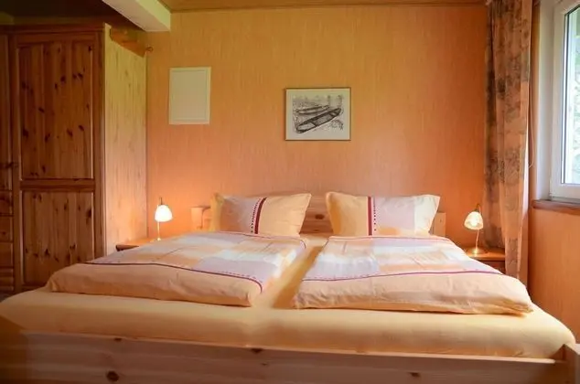 Basic Tek Büyük Yataklı Oda