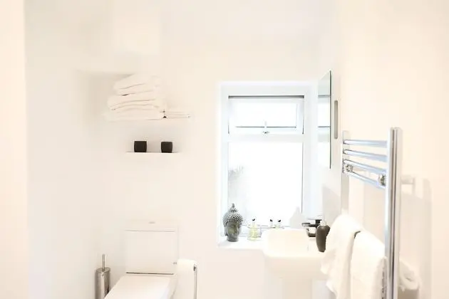 Kır Evi, Özel Banyo (Willow Cottage)