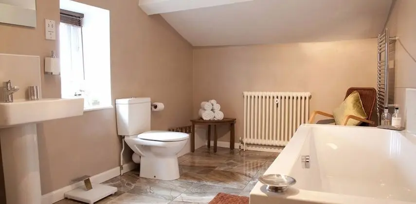 Tek Büyük Yataklı Oda, Banyolu/Duşlu, Bahçe Manzaralı