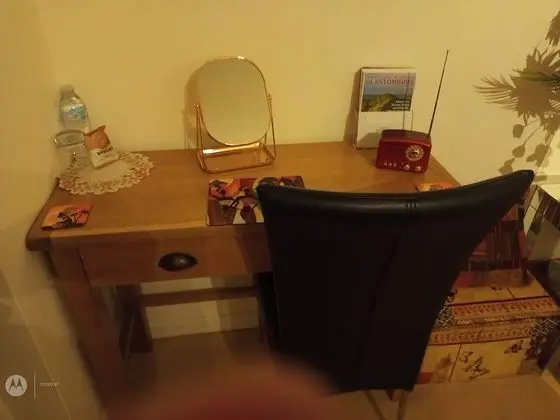 Traditional Tek Büyük Yataklı Oda