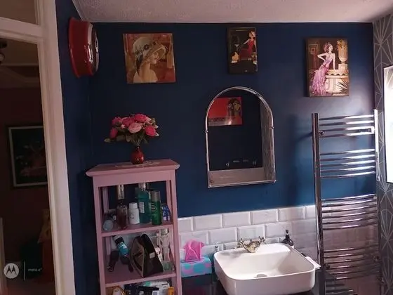 Traditional Tek Büyük Yataklı Oda