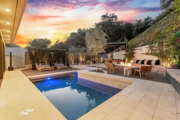 Villa, Birden Çok Yatak, Havuz Kullanımı, Şehir Manzaralı