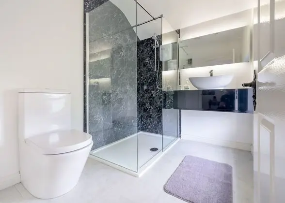 Superior Tek Büyük Yataklı Oda (Luxury King)