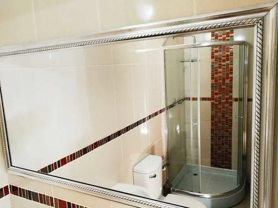 Luxury Tek Büyük veya İki Ayrı Yataklı Oda (10)