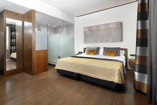 Superior Oda (King Size Bed)