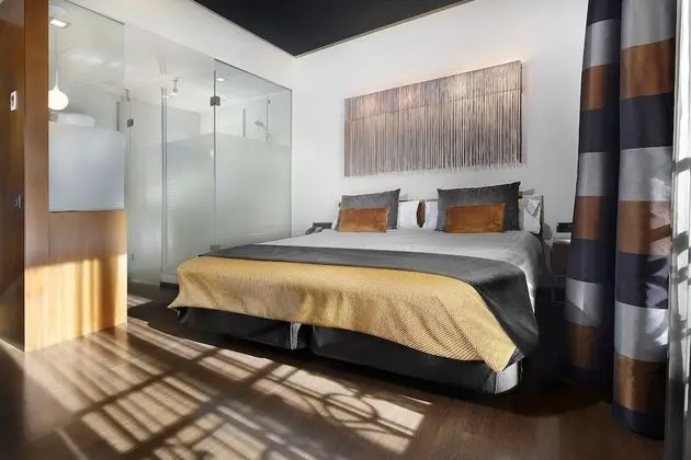 Superior Oda (King Size Bed)
