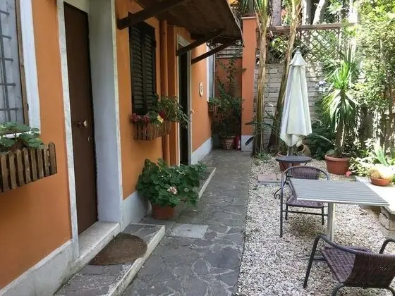 Tek Büyük Yataklı Oda, Banyolu/Duşlu, Bahçe Manzaralı