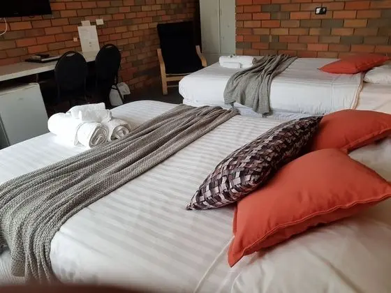 Standard Oda, Sigara İçilmez (Double and Single room)