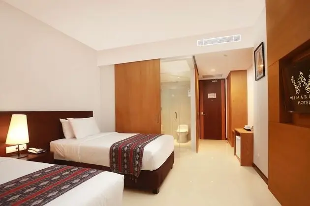 Deluxe Tek Büyük veya İki Ayrı Yataklı Oda