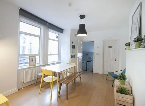 Standard Tek Büyük Yataklı Oda, Ortak Banyo