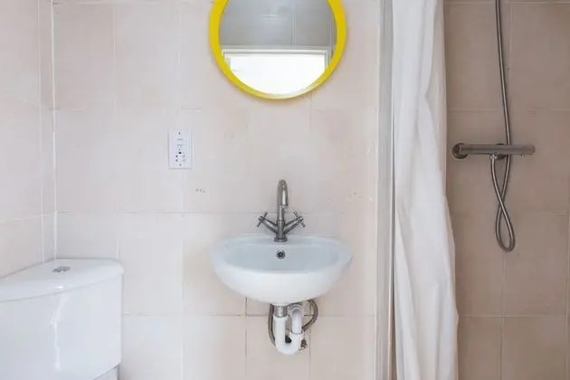 Tek Büyük Yataklı Oda, Özel Banyo