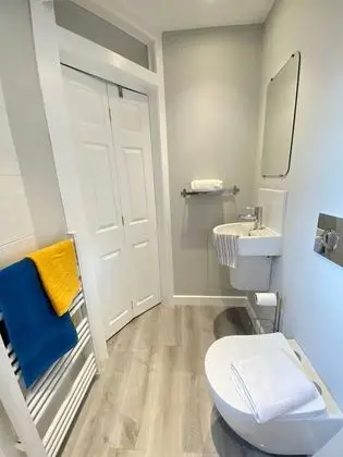 Deluxe Stüdyo, Banyolu/Duşlu
