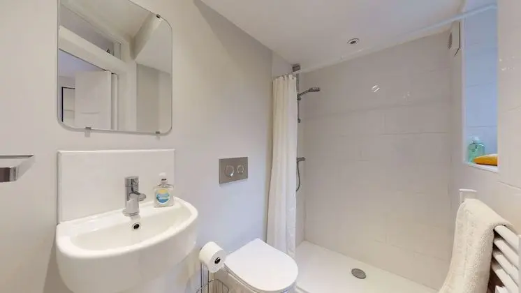 Deluxe Stüdyo, Banyolu/Duşlu