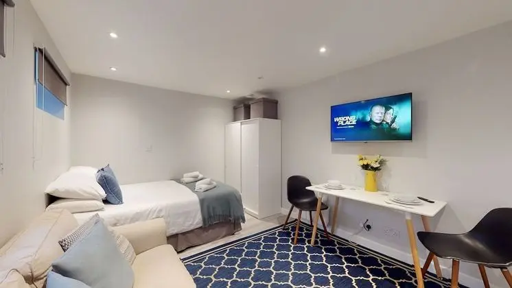 Deluxe Stüdyo, Banyolu/Duşlu