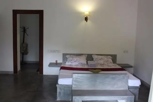 Deluxe Tek Büyük Yataklı Oda, Bahçe Manzaralı