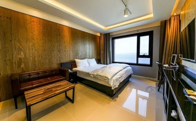 Business Tek Büyük Yataklı Oda, 1 Büyük (Queen) Boy Yatak, Okyanus Manzaralı