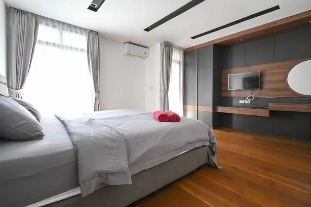 Deluxe Villa