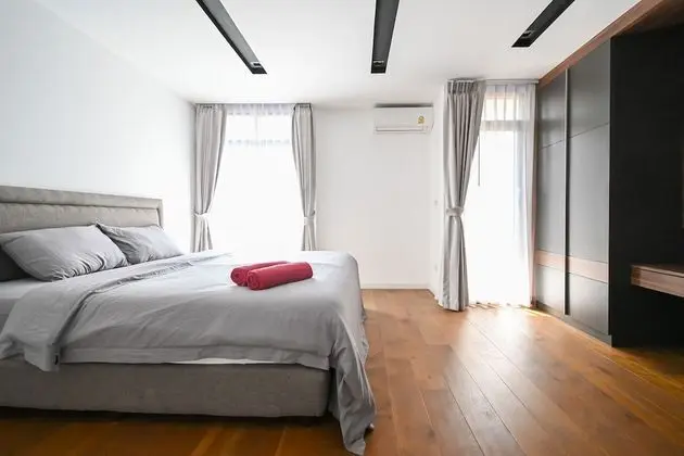 Deluxe Villa