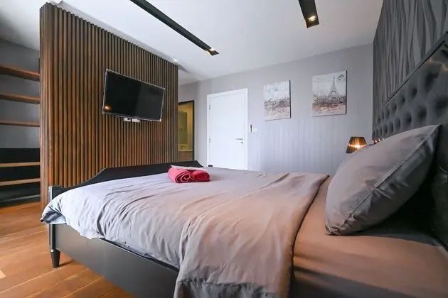 Standard Villa