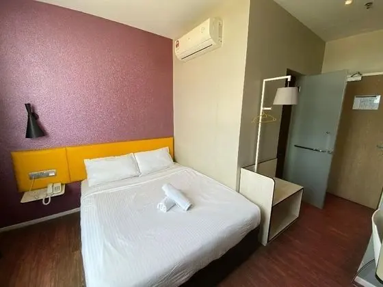 Standard Tek Büyük Yataklı Oda, Şehir Manzaralı