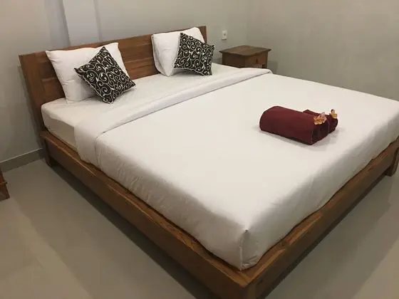 Economy Tek Büyük Yataklı Oda, 1 En Büyük (King) Boy Yatak, Teras, Bahçe Manzaralı