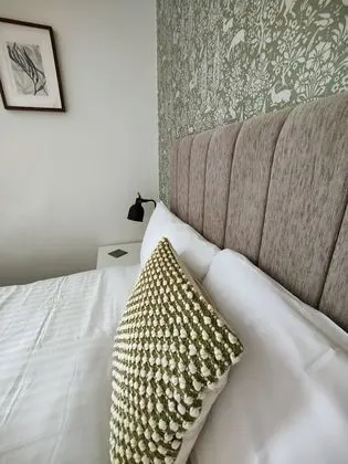 Tek Büyük Yataklı Oda (1st Floor)