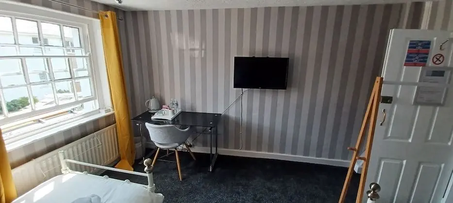 Standard İki Ayrı Yataklı Oda, Ortak Banyo