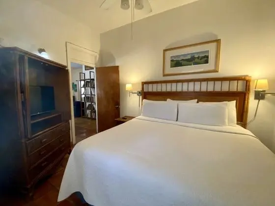 2 Bedroom Apartment Suite