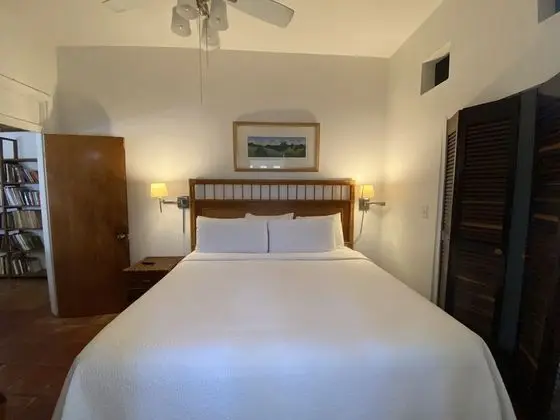 2 Bedroom Apartment Suite