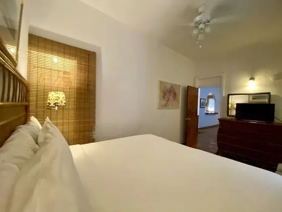 2 Bedroom Apartment Suite