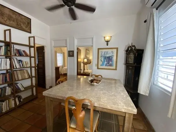2 Bedroom Apartment Suite