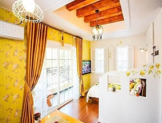 Green Narae (Extra person fee to be paid upon arrival)