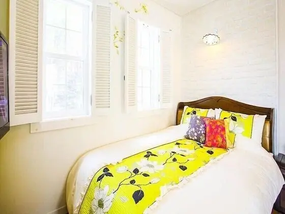 Green Narae (Extra person fee to be paid upon arrival)