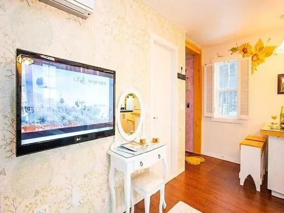 Onsemiro (Extra person fee to be paid upon arrival)