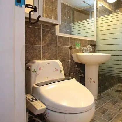 Onsemiro (Extra person fee to be paid upon arrival)