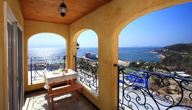 Onsemiro (Extra person fee to be paid upon arrival)