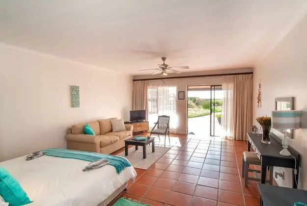 Superior room - garden and mountain view (1)