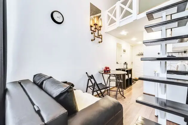 Design Apart Daire, 1 Büyük (Queen) Boy Yatak ve Çekyat, Şehir Manzaralı