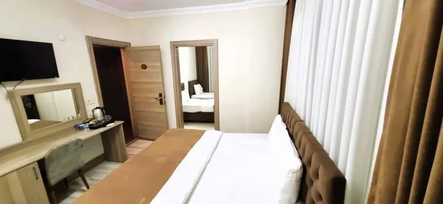 Aile Odası, Şehir Manzaralı